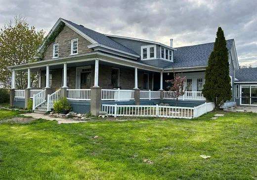 Maison à étages à vendre - 4100Z Route 138, Huntingdon, J0S1H0