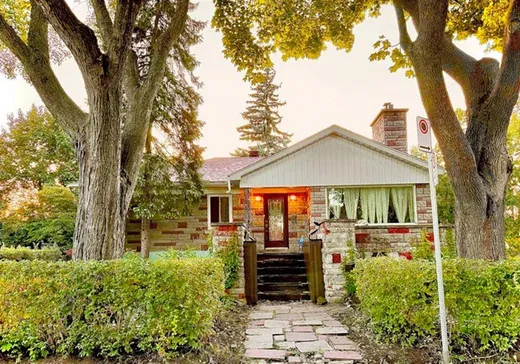 Bungalow à vendre - 1660 Rue Muir, Montréal (Saint-Laurent), H4L4T3