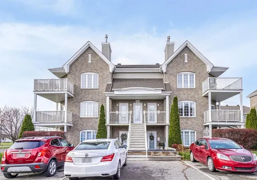 Condo à vendre - 563 Rue Château Bello, Sainte-Marthe-sur-le-Lac, J0N1P0