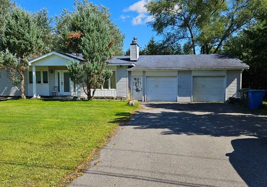Bungalow for sale - 340 Rue St-Pierre, Saint-Constant, J5A0M5