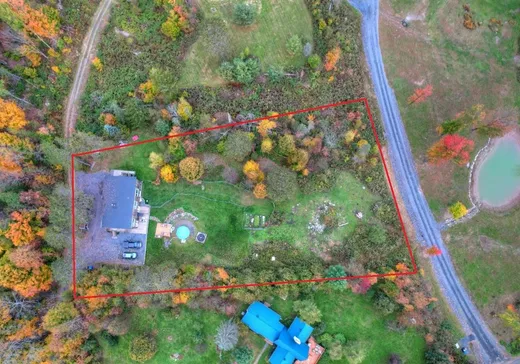 Maison à vendre - 10 Rue Freytag, Lac-Brome, J0E 1K0