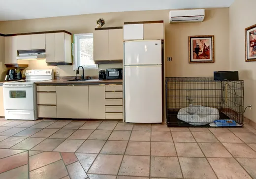Maison à vendre - 200 Rue Alexandre, Saint-Calixte, J0K 1Z0