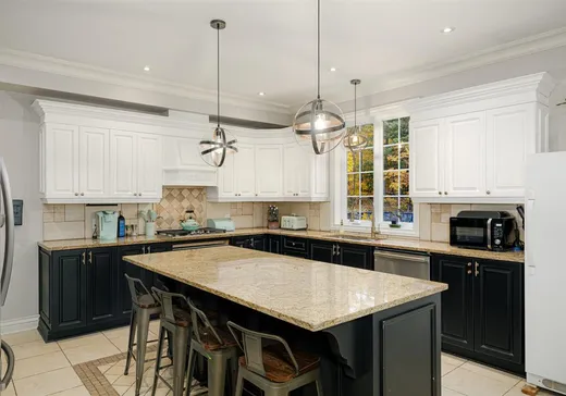 Maison à vendre - 2273 Rue du Bordelais, Saint-Lazare, J7T 3L9