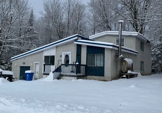 Maison à étages à vendre - 145 Rue du Bois-Franc, Saint-Calixte, J0K1Z0