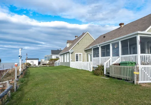 House for sale - 474 Route 132 E., Ste-Luce-sur-Mer, G0K 1P0