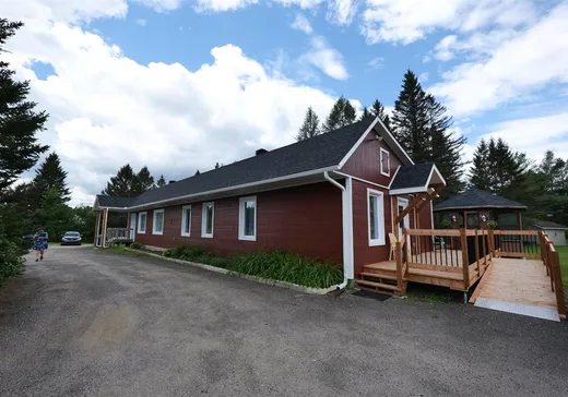 House for sale - 222 Route 107, Maniwaki, J9E 3A8