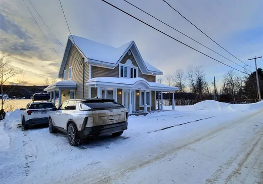 Un étage et demi à vendre - 1333 Ch. Guérette, Pohénégamook, G0L1J0