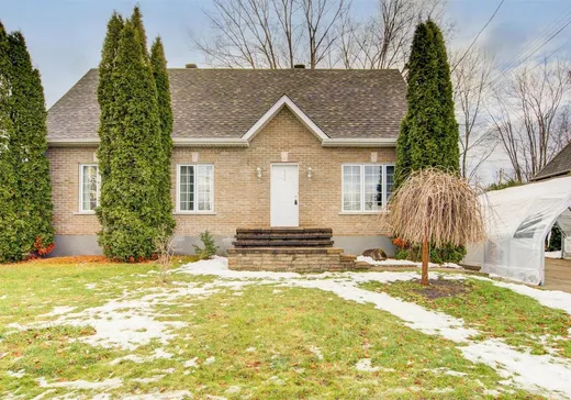 Maison à étages à vendre - 256 5e Avenue, Pincourt, J7W5L5