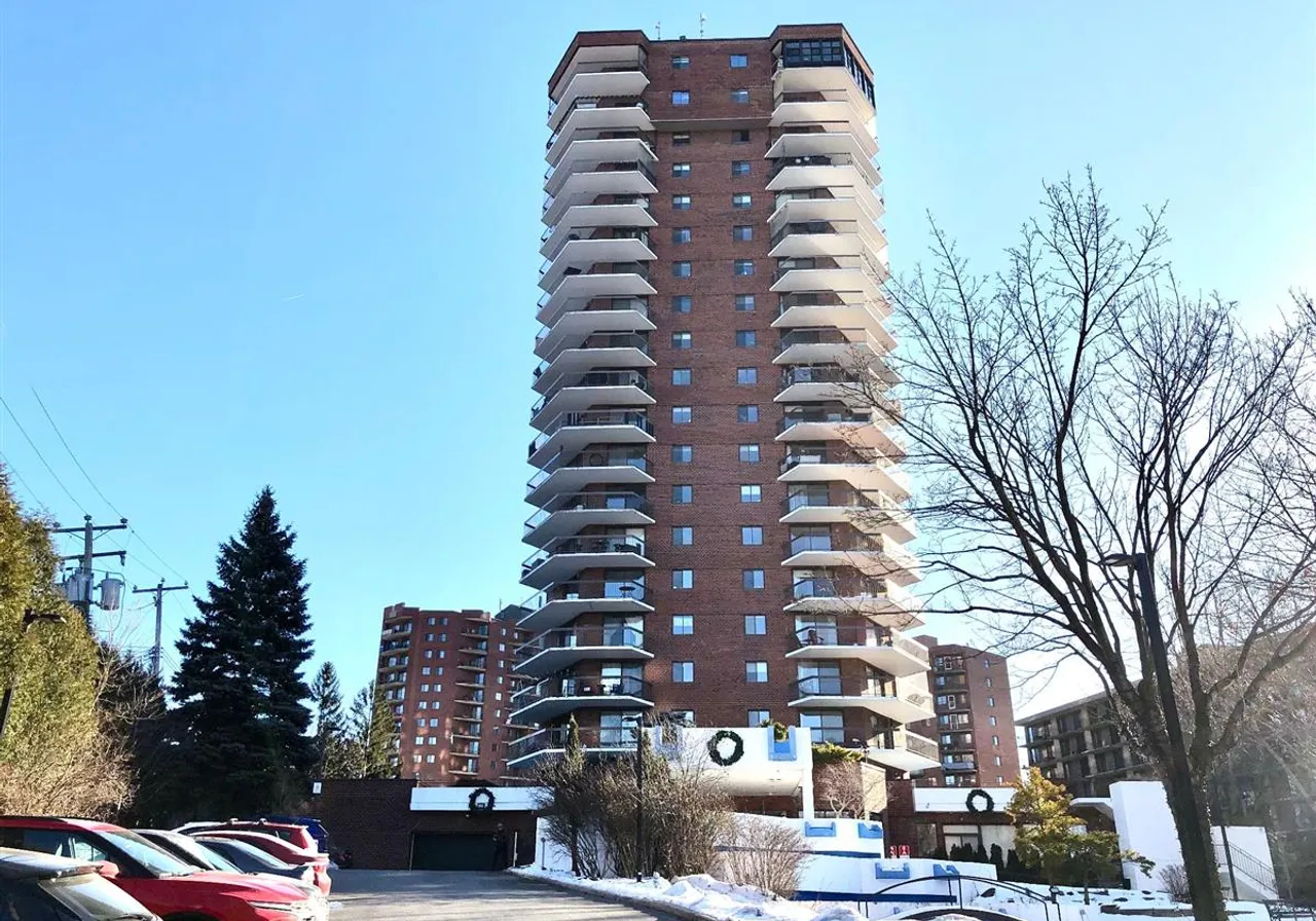 Condo à vendre - 6900 Boul. Gouin E., Montréal-Nord, H1G 6L9