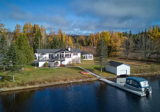 Bungalow à vendre - 24 Ch. du Lièvre, L'Ascension, J0T1W0
