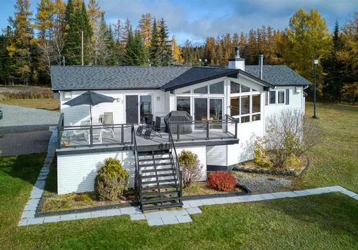 Maison à vendre - 24 Ch. du Lièvre, L'Ascension, J0T 1W0
