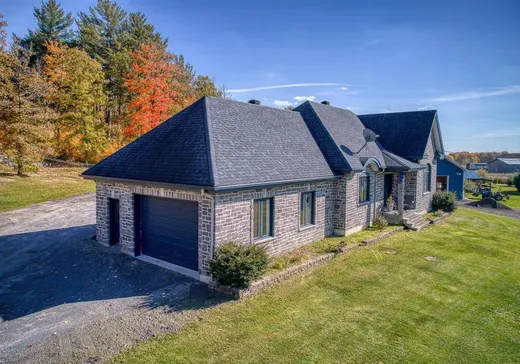 Chalet à vendre - 3630Z Route du Raccordement-Saint-Pierre, Cowansville, J2K 2M0