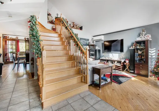 Maison à vendre - 1350 Rue de l'Arc-en-Ciel, Laval, H7A 4J5