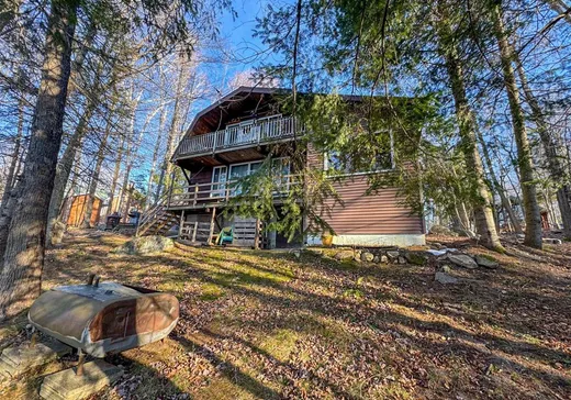 Maison à vendre - 51 Ch. du Lac, Brownsburg-Chatham, J8G 2M1