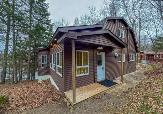 Maison à vendre - 51 Ch. du Lac, Brownsburg-Chatham, J8G 2M1