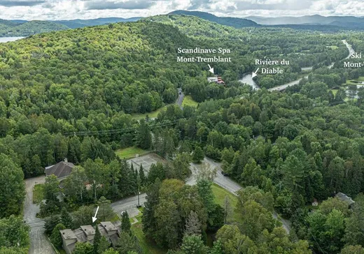 Condo à vendre - 102 Ch. Robitaille, Mont-Tremblant, J8E 1S6