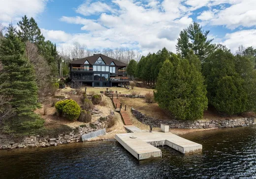 Maison à étages à vendre - 9620 Ch. du Lac-Labelle, Mont-Tremblant, J0T1H0