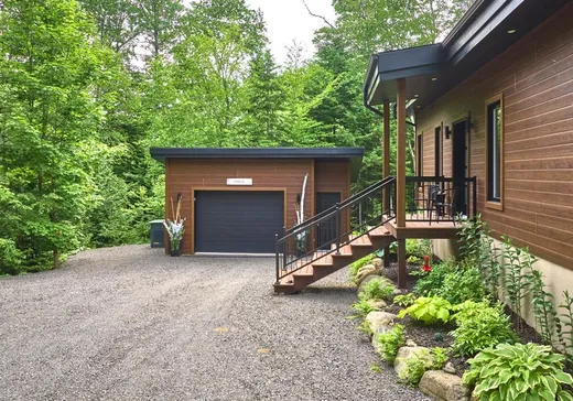 Chalet à vendre - 34 Ch. Lac-Léon, St-Donat-De-Montcalm, J0T 2C0