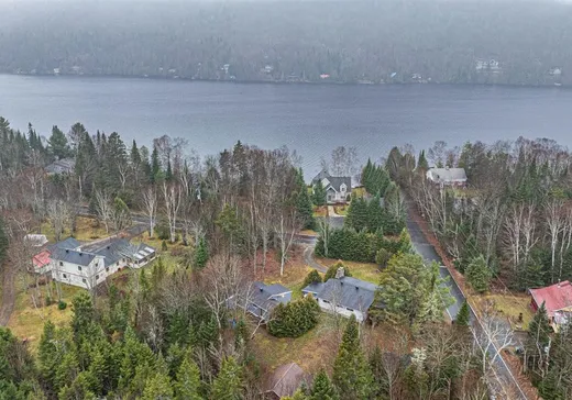 Bungalow for sale - 109 Ch. de la Baie-de-l'ours N., St-Donat-De-Montcalm, J0T2C0