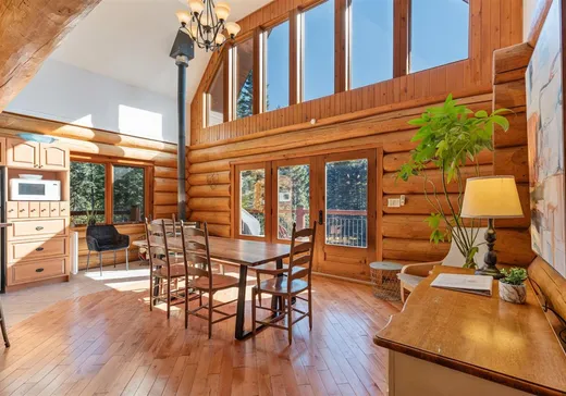 Maison à vendre - 3544 Ch. du Lac-Legault, Ste-Lucie, J0T 2J0