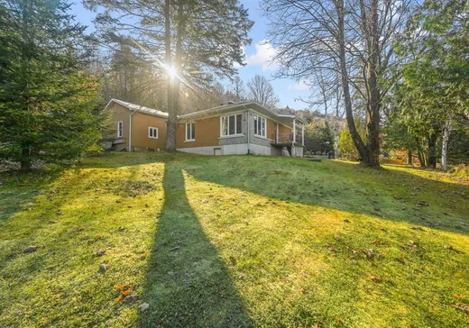 Maison à vendre - 165 Rue des Érables, Mont-Tremblant, J8E 3A2