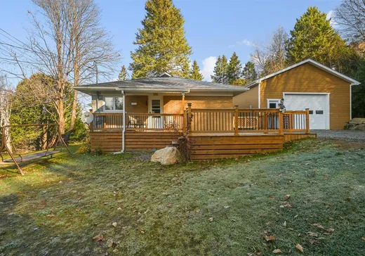 Maison à vendre - 165 Rue des Érables, Mont-Tremblant, J8E 3A2