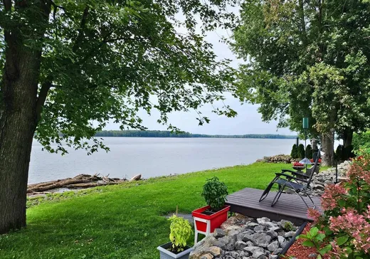 Bungalow à vendre - 750 Tsse Robillard, Lachute, J0V1X0