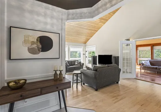 Maison à vendre - 68 Ch. du Lac-Bertrand, St-Hippolyte, J8A 1C4