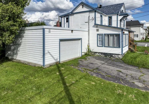 Maison à vendre - 412 Av. Montcalm, Thetford Mines, G0N 1E0