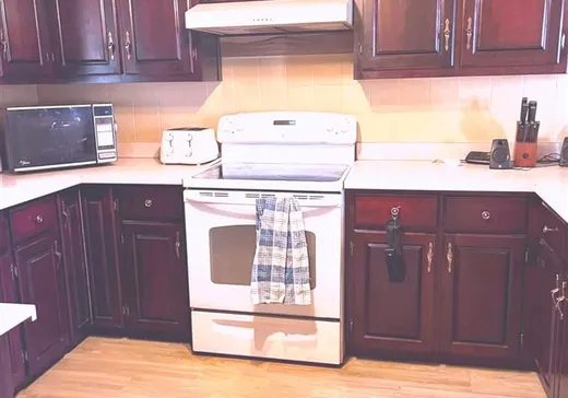 Maison à vendre - 234 Rue St-Joseph, Lévis, G6V 1E4