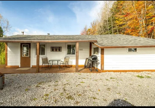 Bungalow à vendre - 318 Route Philomène-Thibodeau, St-Alban, G0A3B0
