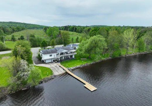 Bungalow for sale - 5803 Route 263, Disraeli, G0M1H1