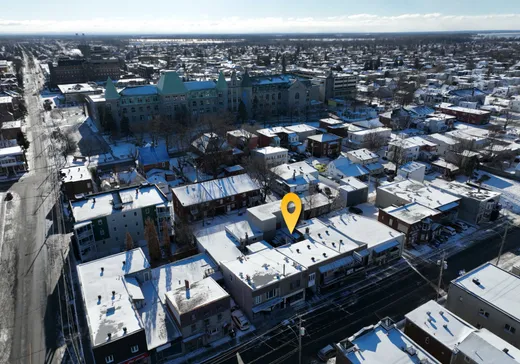 Maison à étages à vendre - 45-B Rue du Marché, Salaberry-de-Valleyfield, J6T1P3
