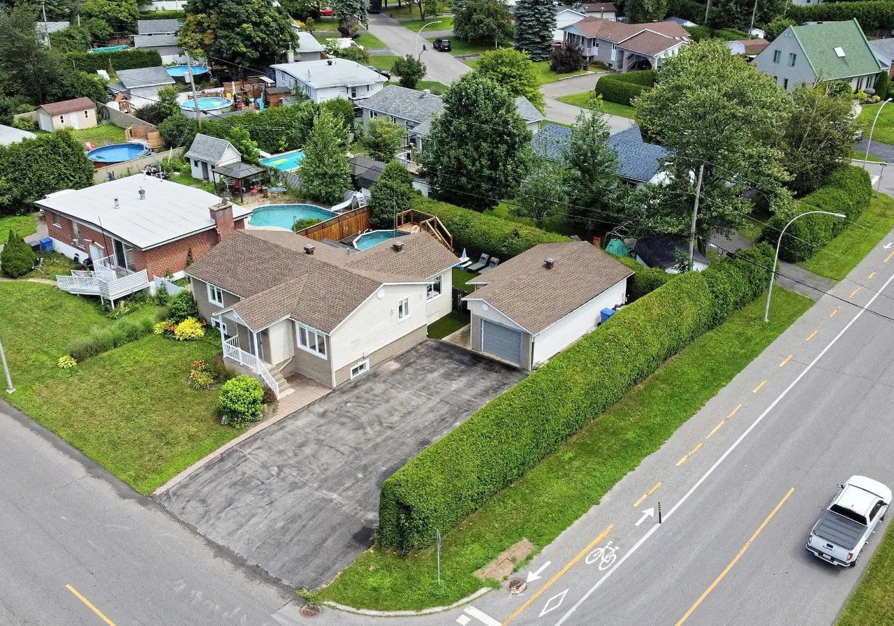 Maison à vendre - 40 84e Avenue O., Blainville, J7C 1W6