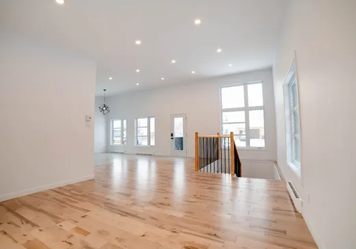 Maison à vendre - 121 Rue Lucien-Bellemare, Matane, G4W 4J1