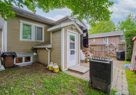 House for sale - 33 Av. St-Denis, Saint-Sauveur, J0R 1R4