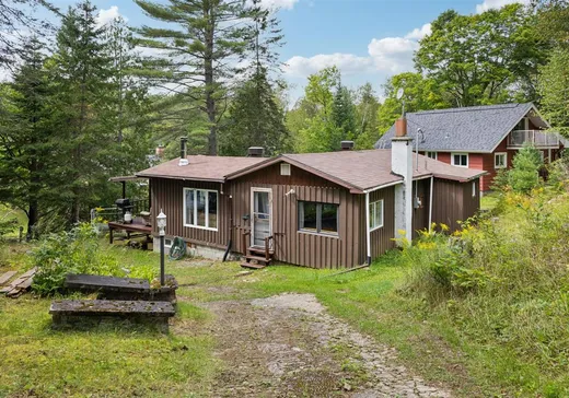 Cottage for sale - 2710 Ch. du Lac-Cameron, Val Morin, J0T 2T0