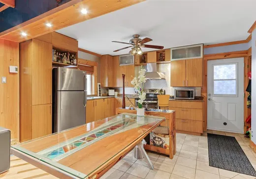 Maison à vendre - 128 Rue Montcalm, Salaberry-de-Valleyfield, J6T 2E2