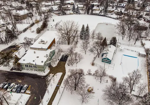Maison à vendre - 360 Av. St-Louis, Pointe-Claire (Île de Montréal), H9R 1Z5