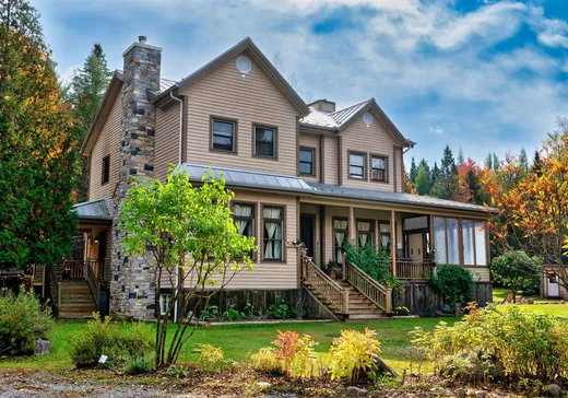 Two or more stories for sale - 455 Mtée Fortier, Mont-Tremblant, J8E2E8