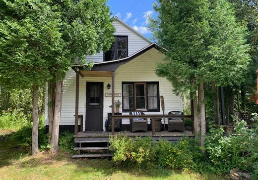 Un étage et demi à vendre - 1620 Rg Ste-Mathilde E., La Malbaie, G5A2G2