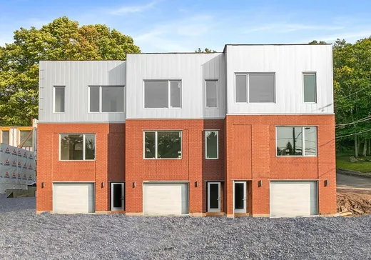 Maison à vendre - 1352 Ch. du Sault, St-Romuald, G6W 2M7