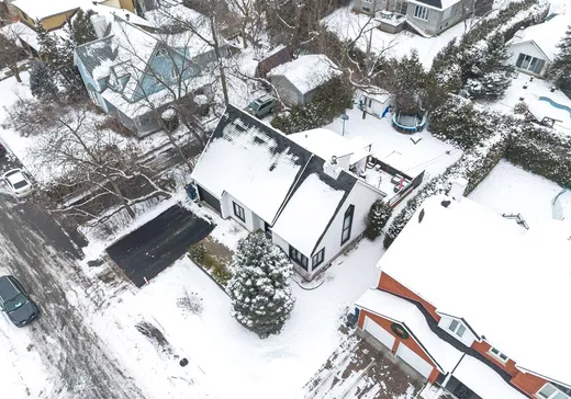 Maison à vendre - 749 Rue Galbrand, Laval, H7X 3B5