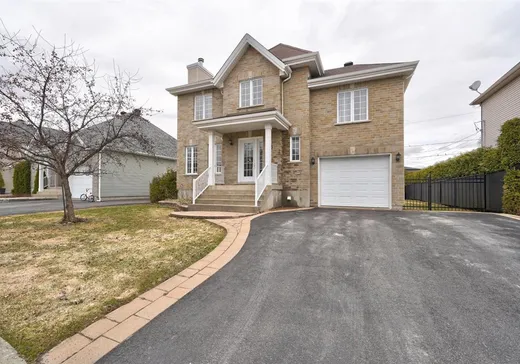 Maison à étages à vendre - 370 Rue Malo, Beloeil, J3G0B5