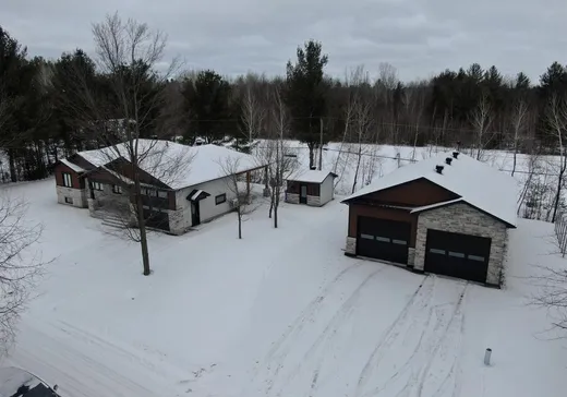 Bungalow for sale - 14 Rue des Pins, Sainte-Anne-des-Plaines, J5N2Z5