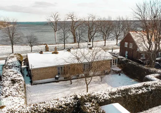 Bungalow à vendre - 8 Ch. du Vieux-Moulin, Notre-Dame-de-l'Île-Perrot, J7W3L9
