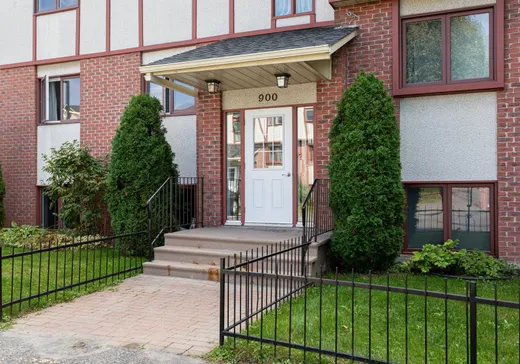 Condo à vendre - 900 Av. Desnoyers, Saint-Vincent-de-Paul, H7C 1X3