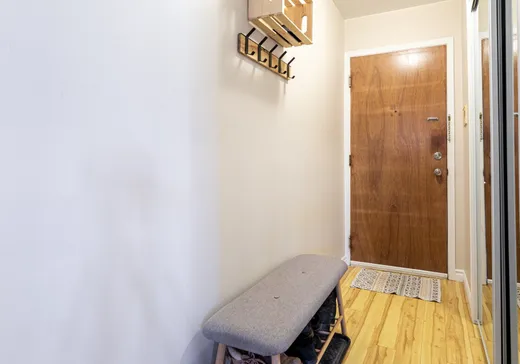 Condo à vendre - 900 Av. Desnoyers, Saint-Vincent-de-Paul, H7C 1X3