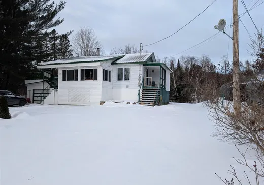 Chalet à vendre - 16 Tsse Lefebvre, Mandeville, J0K1L0