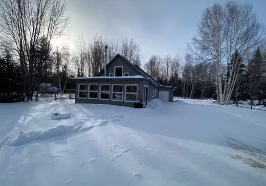 Maison à vendre - 807 Ch. St-Pierre, St-Fulgence, G0T 1Y0